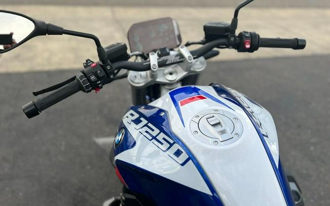 2023 BMW R 1250 R Sport