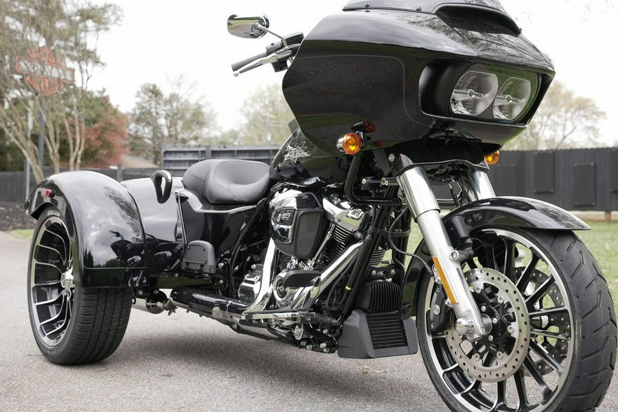 2024 Harley-Davidson® FLTRT - Road Glide® 3