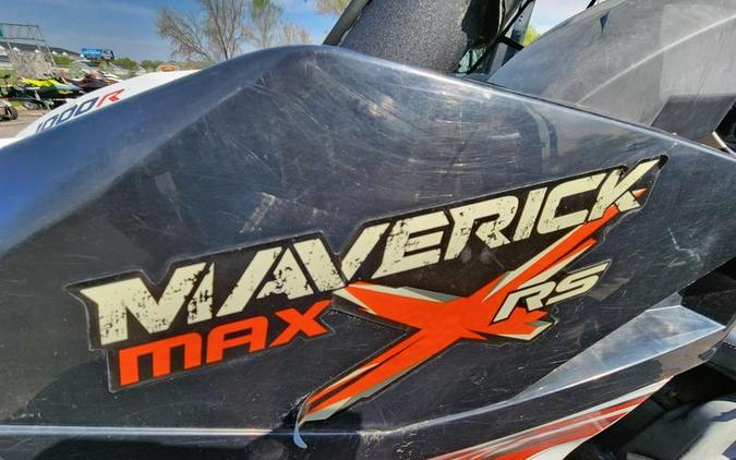 2014 Can-Am® Maverick MAX X® rs DPS™ 1000R White, Black & Can-Am Red