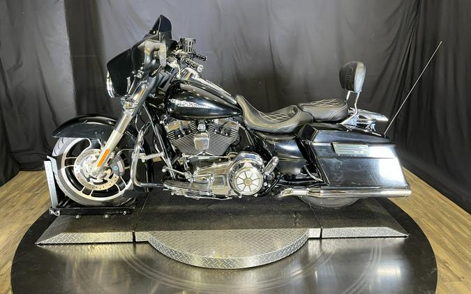 2012 Harley-Davidson Street Glide®