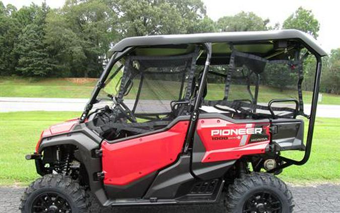 2025 Honda Pioneer 1000-5 Deluxe