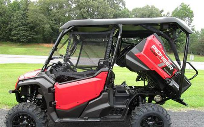 2025 Honda Pioneer 1000-5 Deluxe