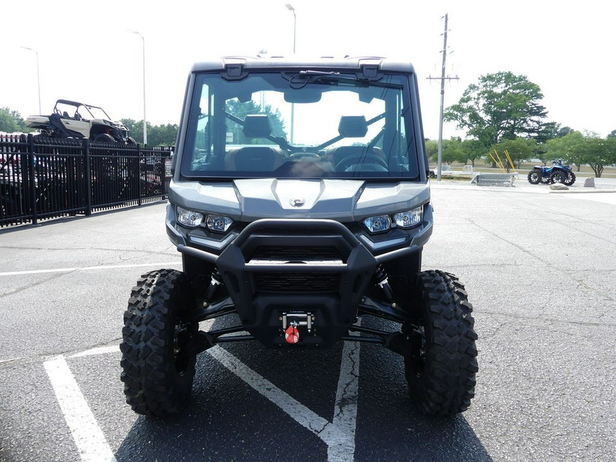 2024 Can-Am® Defender Limited HD10