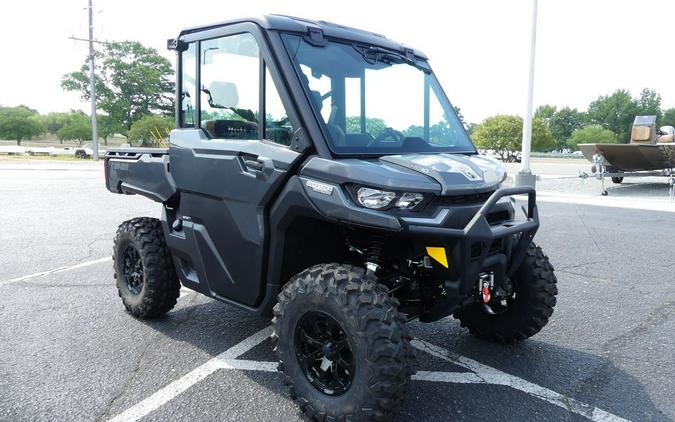 2024 Can-Am® Defender Limited HD10