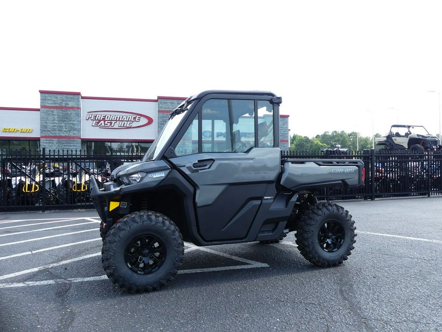 2024 Can-Am® Defender Limited HD10