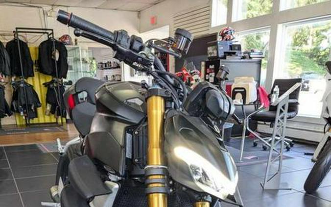 2022 Ducati Streetfighter V4 S Dark Stealth