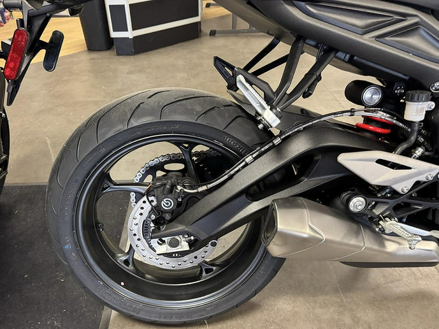 2025 Triumph Street Triple 765 R Pure White
