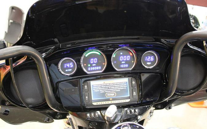 2017 Harley-Davidson® FLHTK - Ultra Limited