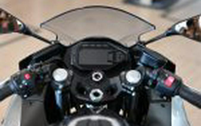 2025 Kawasaki Ninja 500 ABS