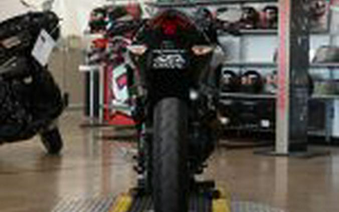 2025 Kawasaki Ninja 500 ABS