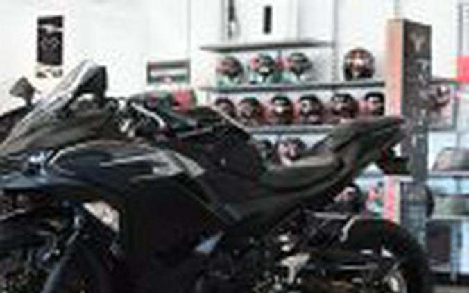 2025 Kawasaki Ninja 500 ABS