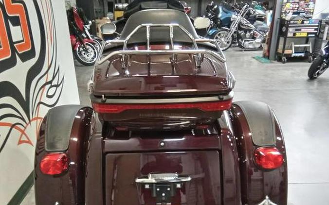 2019 Harley-Davidson® FLHTCUTG - Tri Glide® Ultra