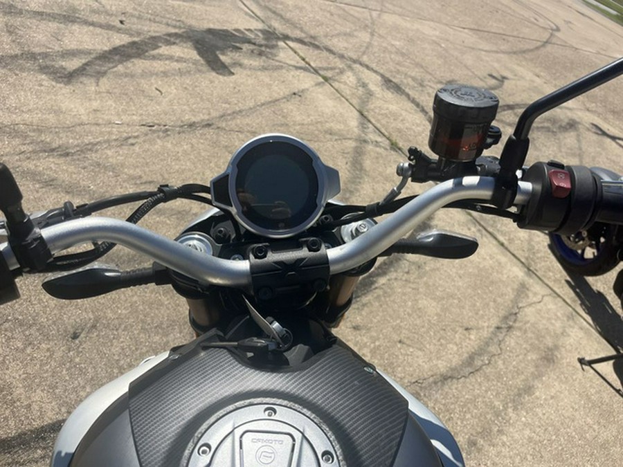 2022 CFMOTO 700 CL-X Sport