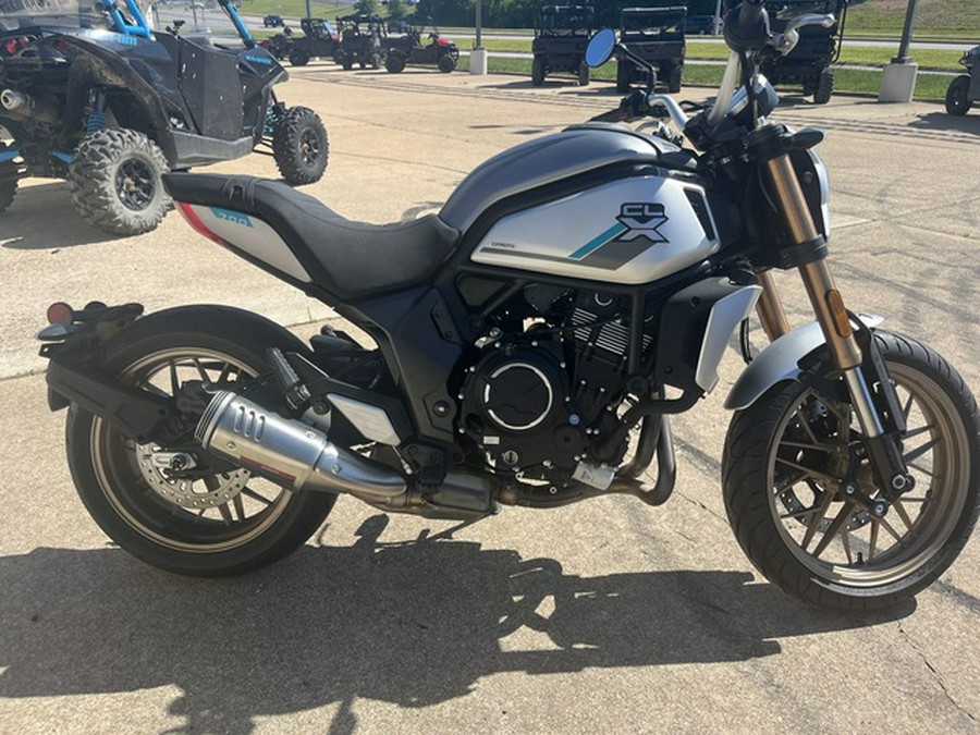 2022 CFMOTO 700 CL-X Sport