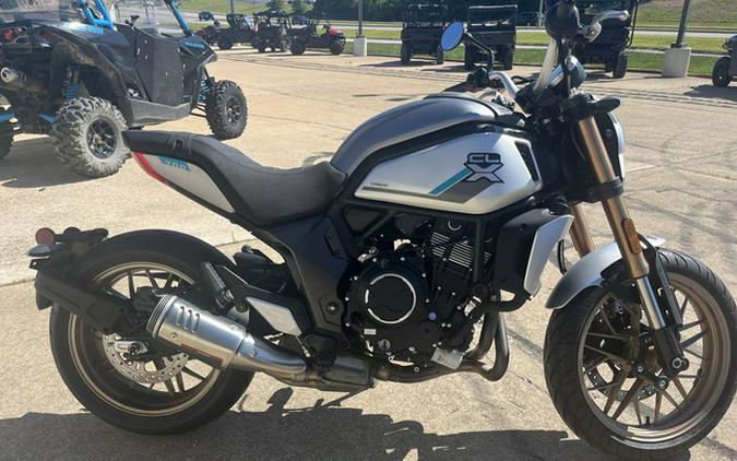 2022 CFMOTO 700 CL-X Sport