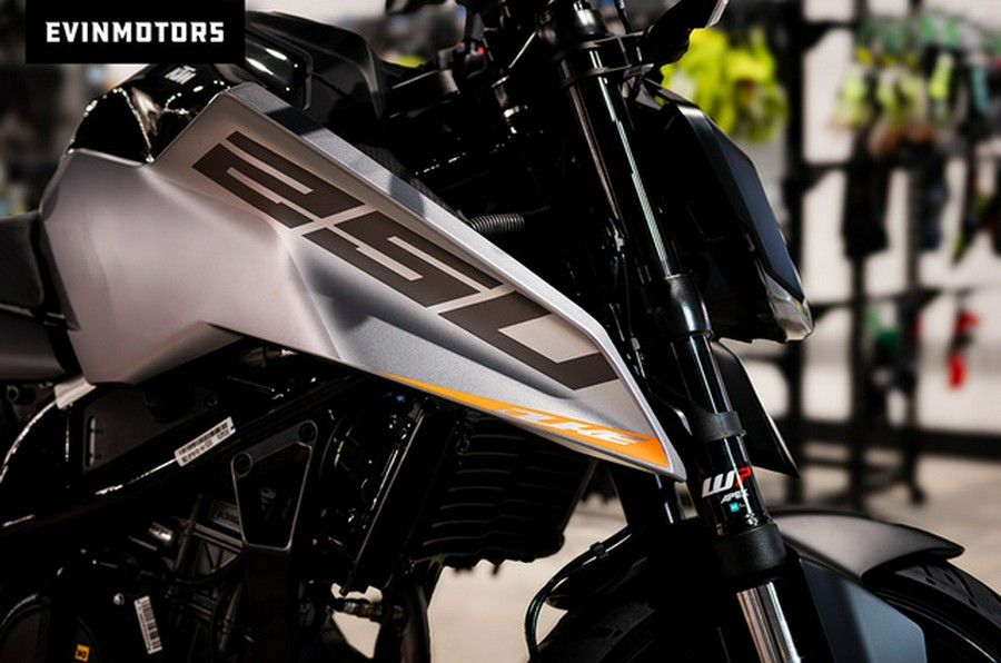 2026 KTM Duke 250