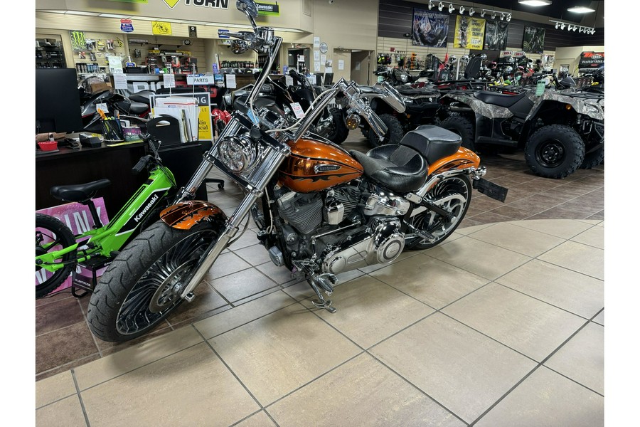 2014 Harley-Davidson® SOFTAIL CVO BREAKOUT