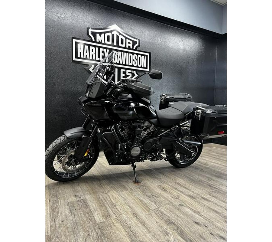 2022 Harley-Davidson® RA1250S - Pan America™ 1250 Special