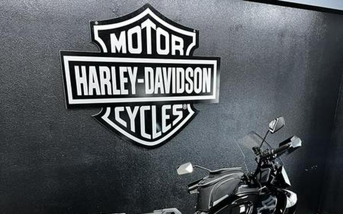 2022 Harley-Davidson® RA1250S - Pan America™ 1250 Special