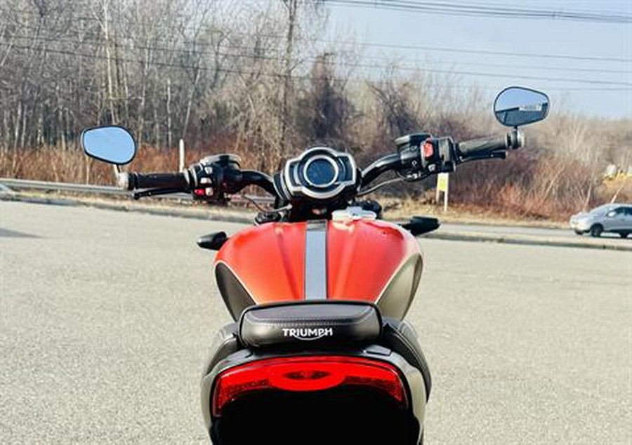 2026 Triumph Rocket 3 Storm R