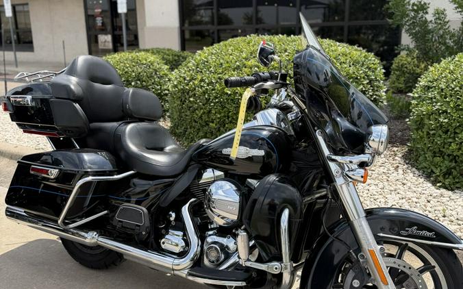 2016 Harley-Davidson Ultra Limited Vivid Black