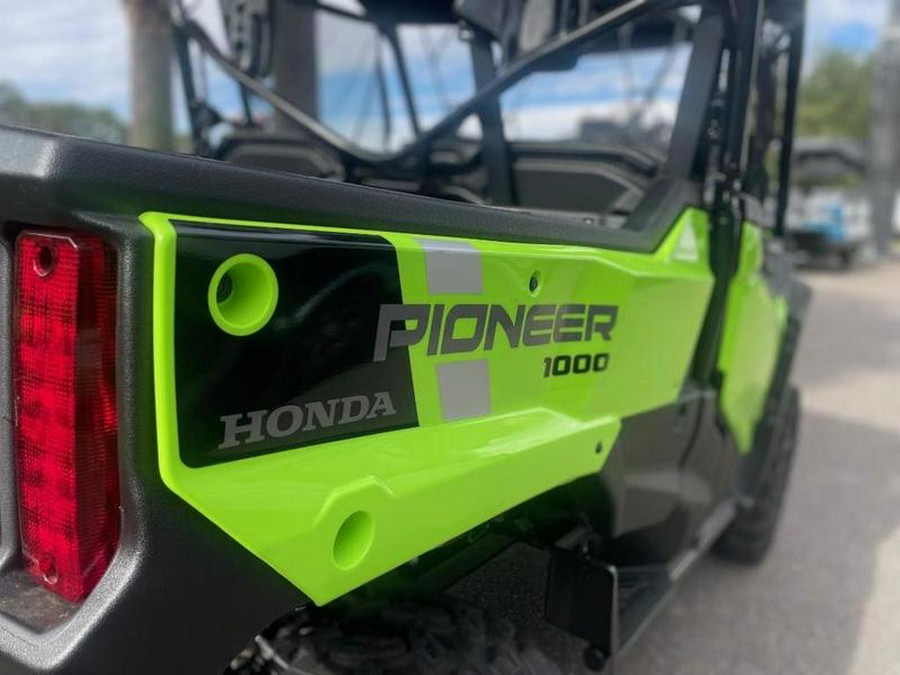 2023 Honda® Pioneer 1000 Deluxe