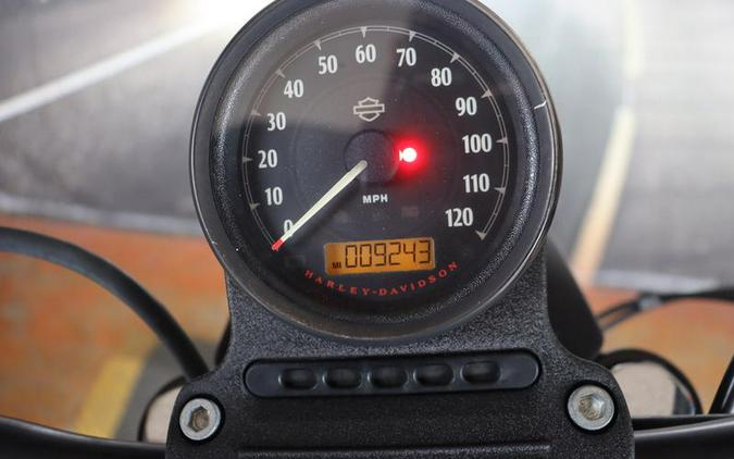 2020 Harley-Davidson® XL883N - Sportster® Iron 883™