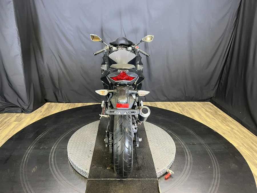 2022 Kawasaki Ninja 400 ABS