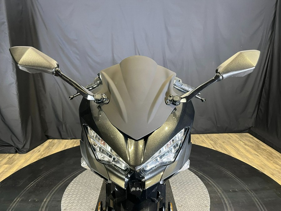 2022 Kawasaki Ninja 400 ABS
