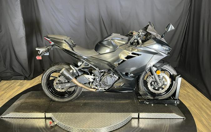 2022 Kawasaki Ninja 400 ABS