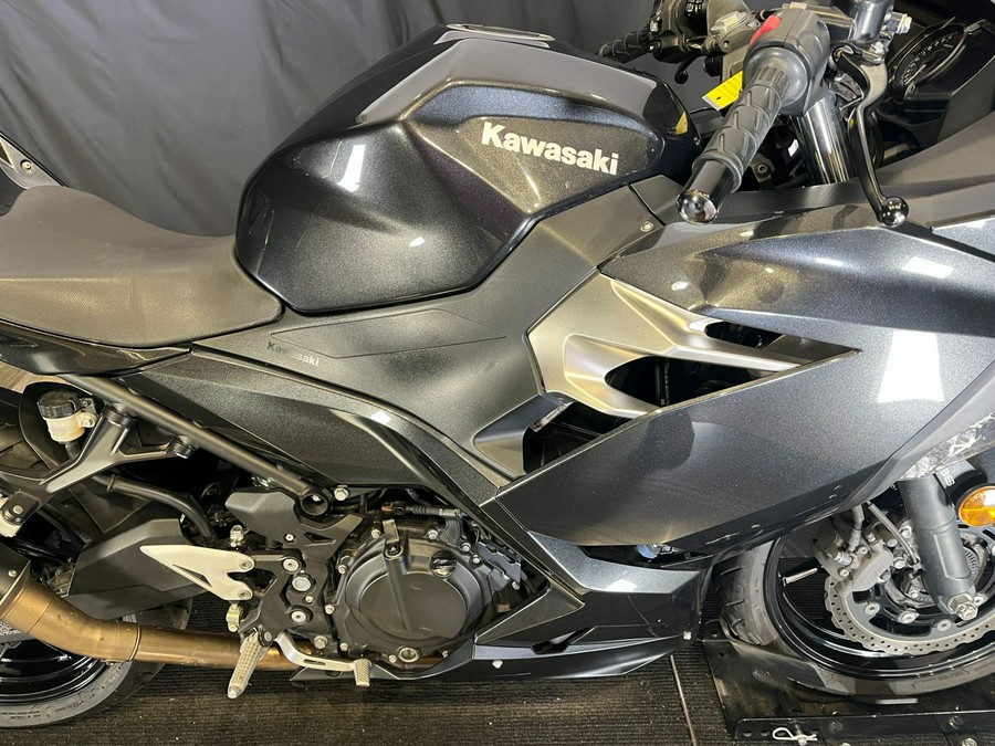 2022 Kawasaki Ninja 400 ABS