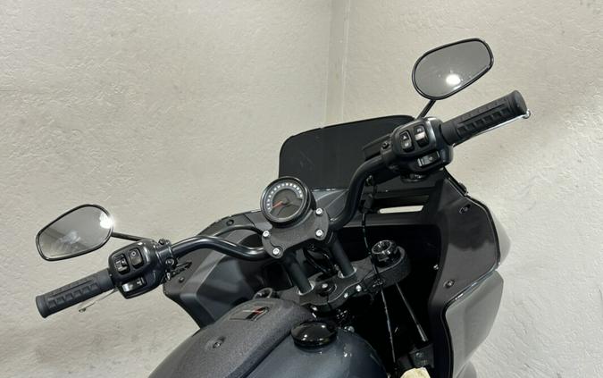 Harley-Davidson® Low Rider™ ST 2025 FXLRST 84638530DT IRON HORSE MTLC