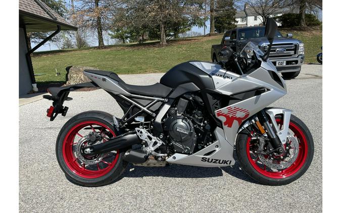 2024 Suzuki GSX-S 8R