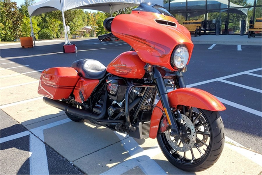 2018 Harley-Davidson Touring Street Glide Special