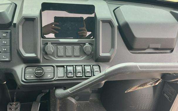 2025 CFMOTO UFORCE U10 Pro