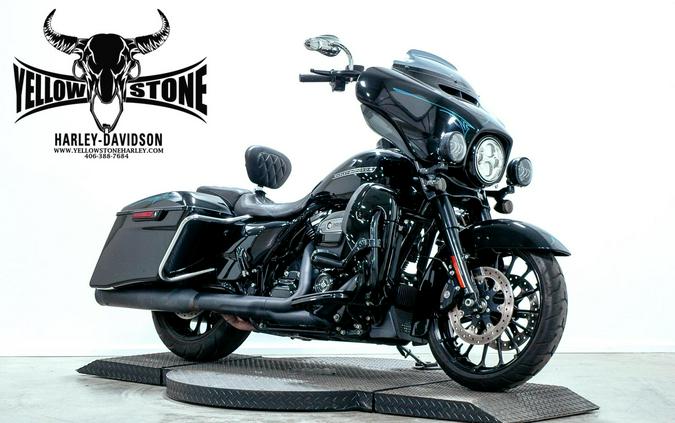2018 Harley-Davidson® Street Glide® Special Vivid Black