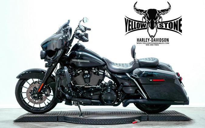 2018 Harley-Davidson® Street Glide® Special Vivid Black