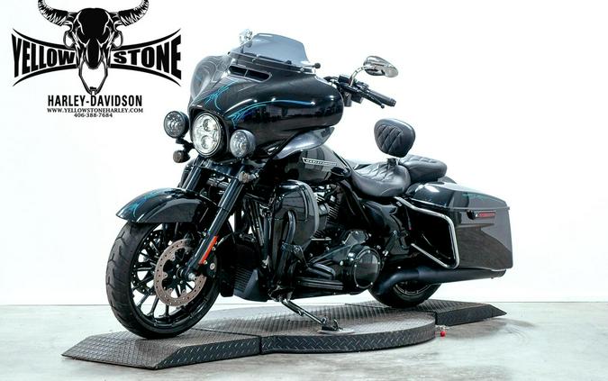 2018 Harley-Davidson® Street Glide® Special Vivid Black