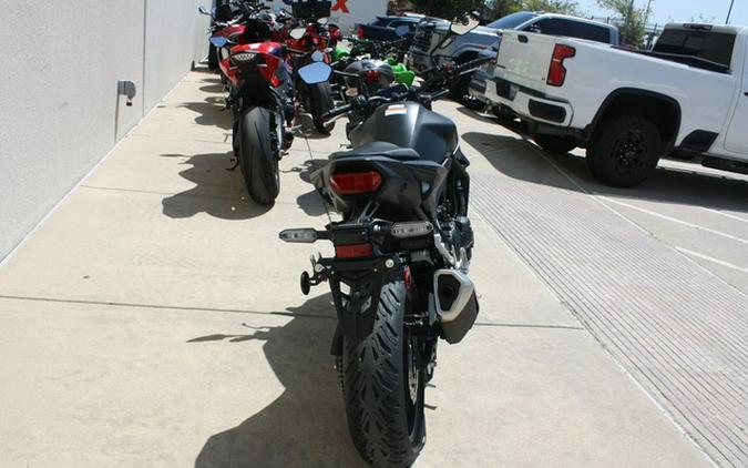 2026 Honda CB750 Hornet E-Clutch