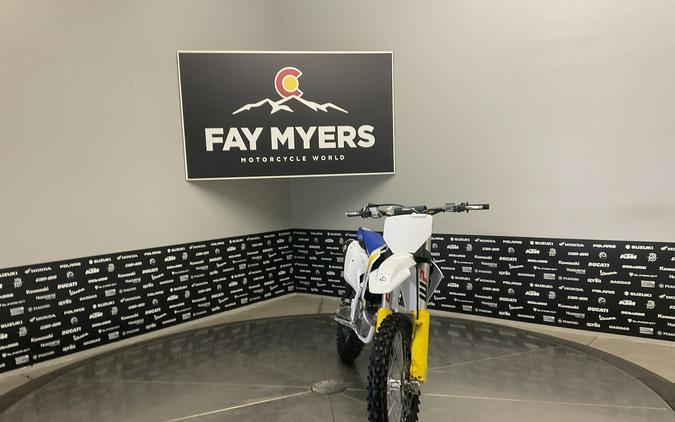 2027 HUSQVARNA FC 250 - 040268Q