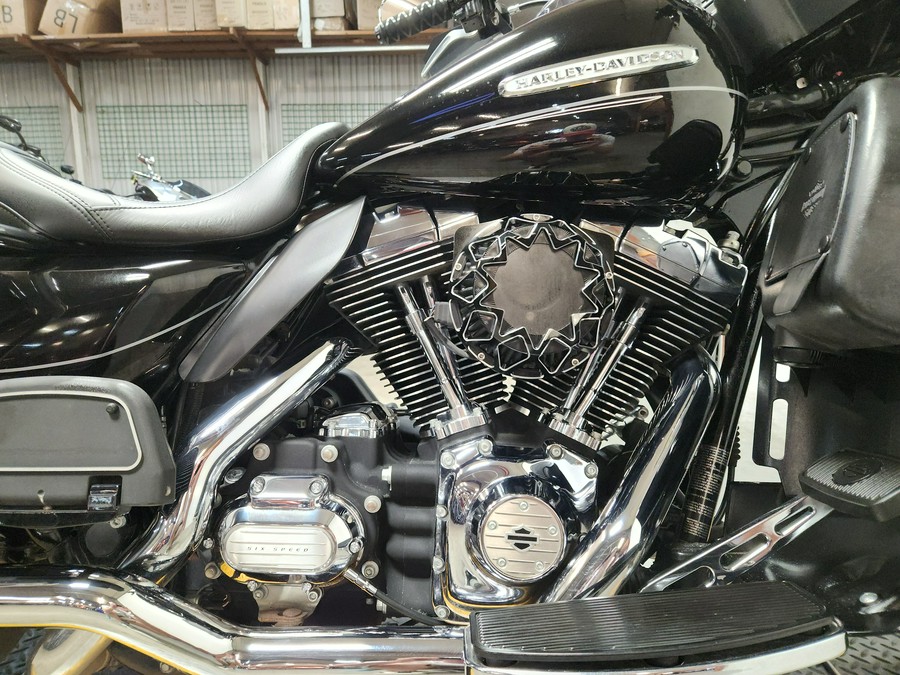 2013 Harley-Davidson® Ultra Limited - FP8846