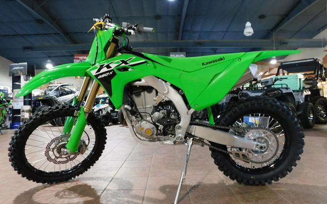 2024 Kawasaki KX450 First Look [9 Fast Facts, Specs, Photos]