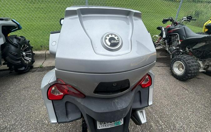 2010 Can-Am® Spyder Roadster RT