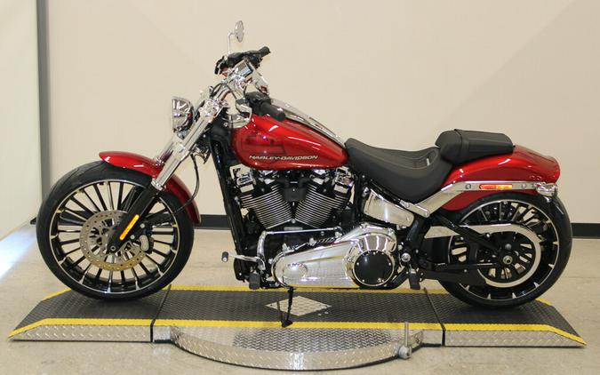 New 2025 Harley-Davidson Breakout Cruiser FXBR Motorcycle For Sale In Miami, Florida