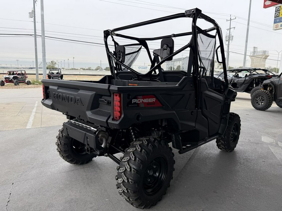 2025 Honda Pioneer 1000 Base