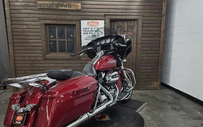 2019 Harley-Davidson® Street Glide® WICKED RED