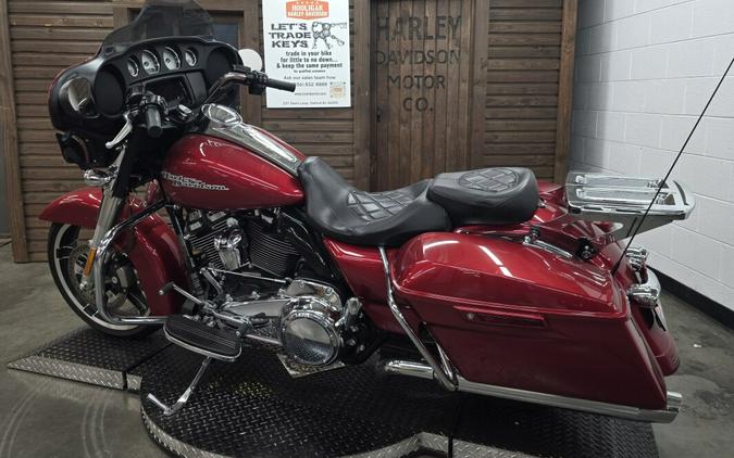 2019 Harley-Davidson® Street Glide® WICKED RED