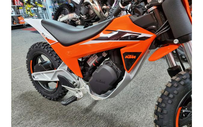 2024 KTM SX-E 2