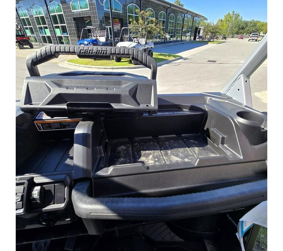 2025 Can-Am® Defender X mr HD10 Hyper Silver & Legion Red