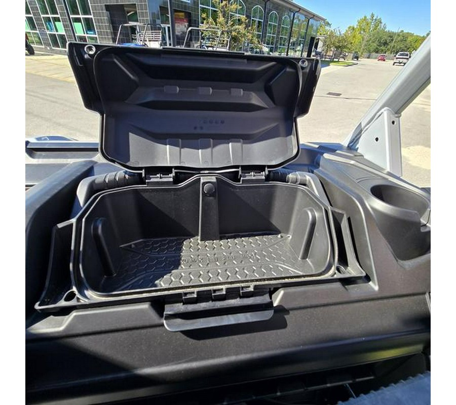 2025 Can-Am® Defender X mr HD10 Hyper Silver & Legion Red